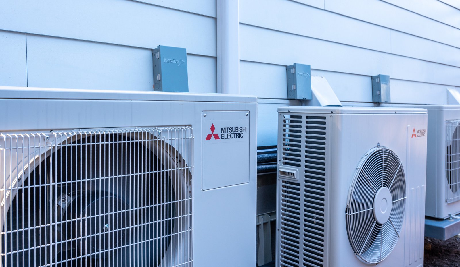 MR. FREEZE HEATING AND AIR CONDITIONING LLC